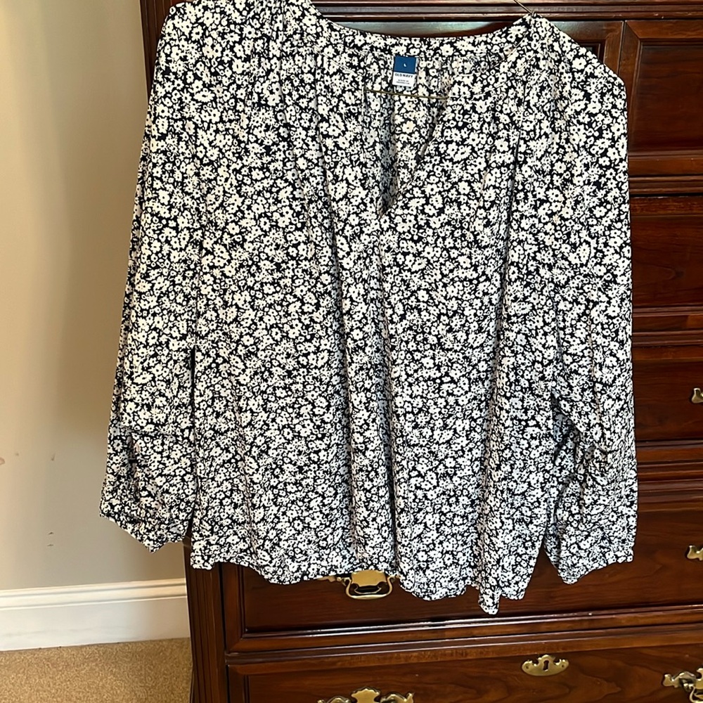 Old Navy flowered top